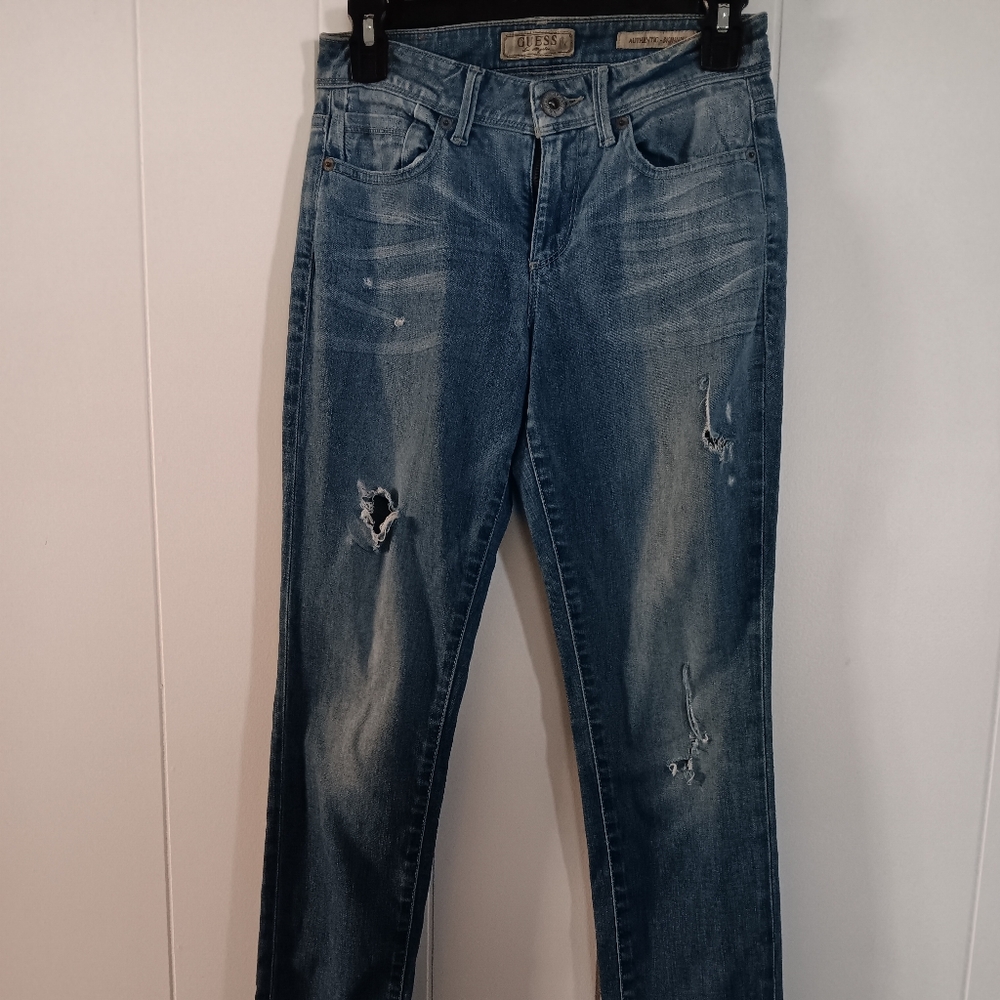 Guess Distressed Blue Jeans - Picture 2 of 16